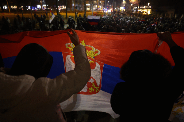 Kosovon bizi diren serbiarren aldeko manifestazio bat, asteon, Belgraden. EFE