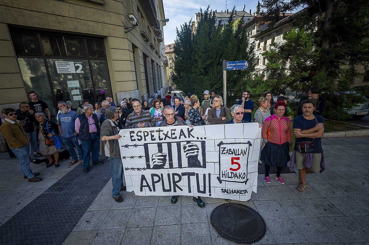 Salhaketa Elkartearen elkarretaratze bat, artxiboko irudia. JAIZKI FONTANEDA/ FOKU