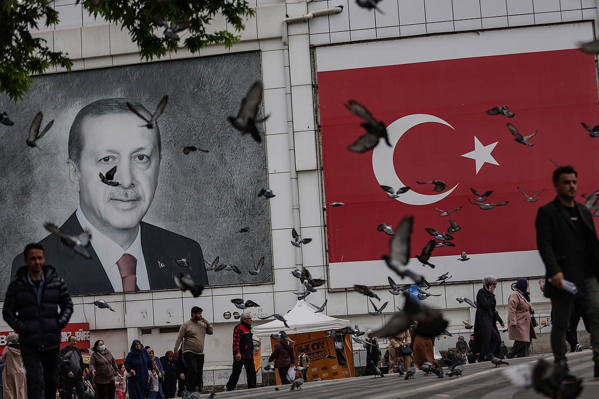 Turkiako presidente Recep Tayyip Erdoganen irudi bat, Bursa hirian. ERDEM SAHIN, EFE
