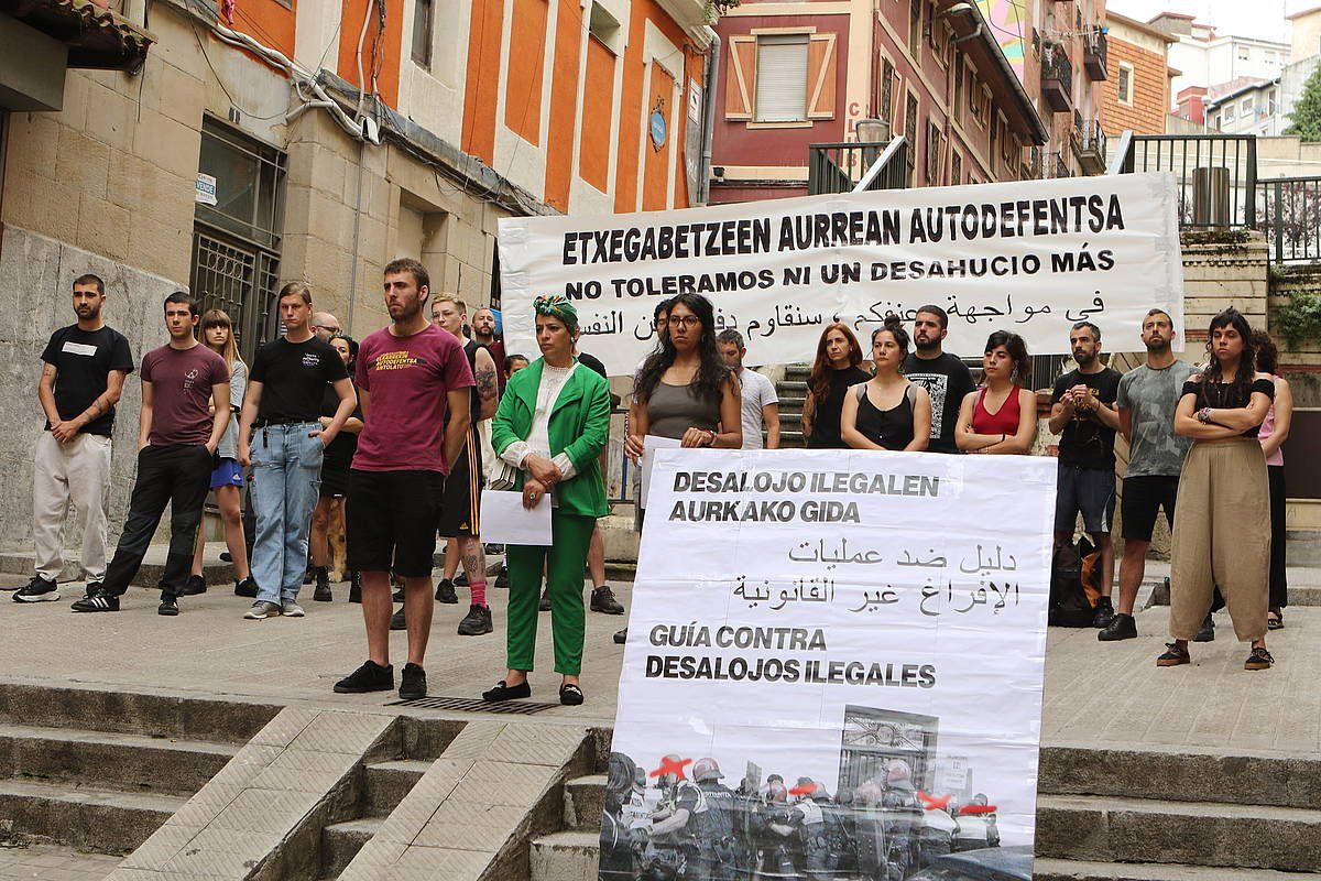 Gida aurkezteko egindako agerraldia. OSKAR MATXIN EDESA / FOKU