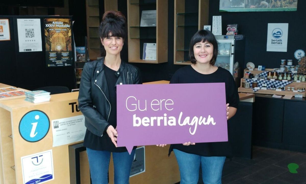 BERRIAlagunen kanpainako irudi bat. BERRIA BERRIAlagunen kanpainako irudi bat. BERRIA