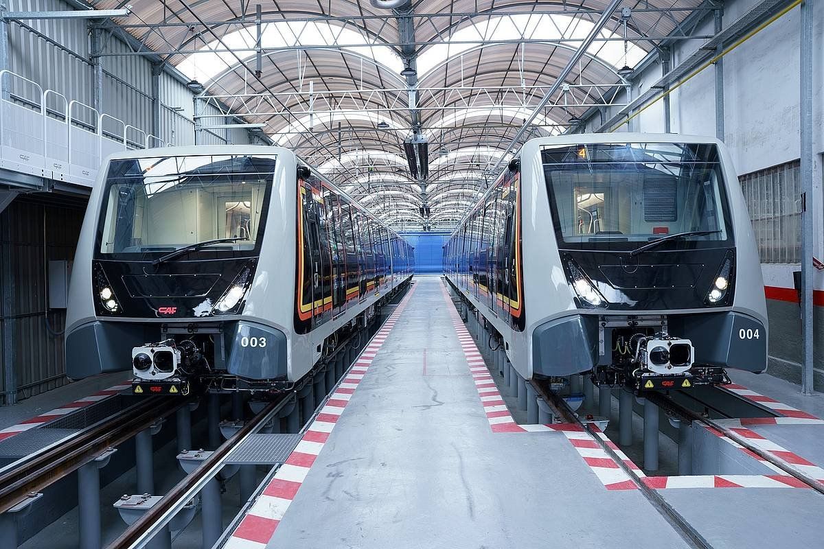 Napolesen ibiliko diren metroak. IOVO PETROV / CAF