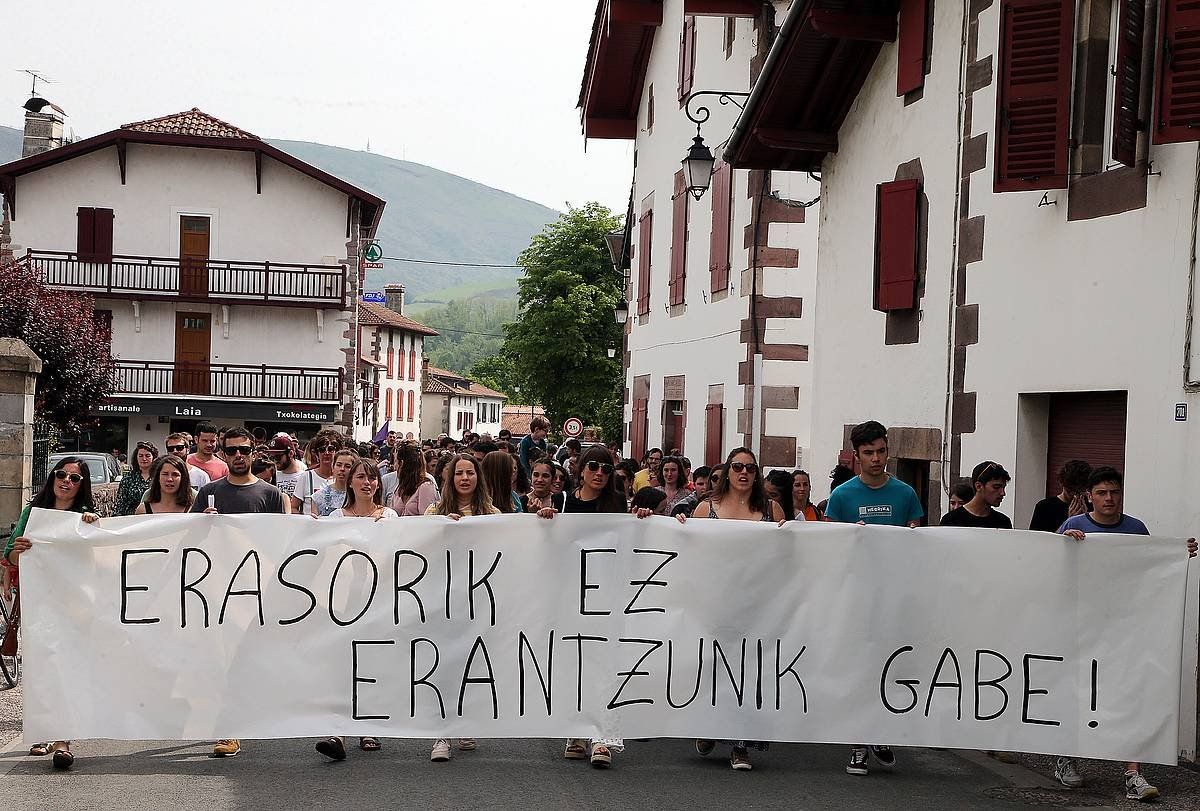 Sexu erasoen kontrako mobilizazio bat, Baigorrin, artxiboan. BOB EDME