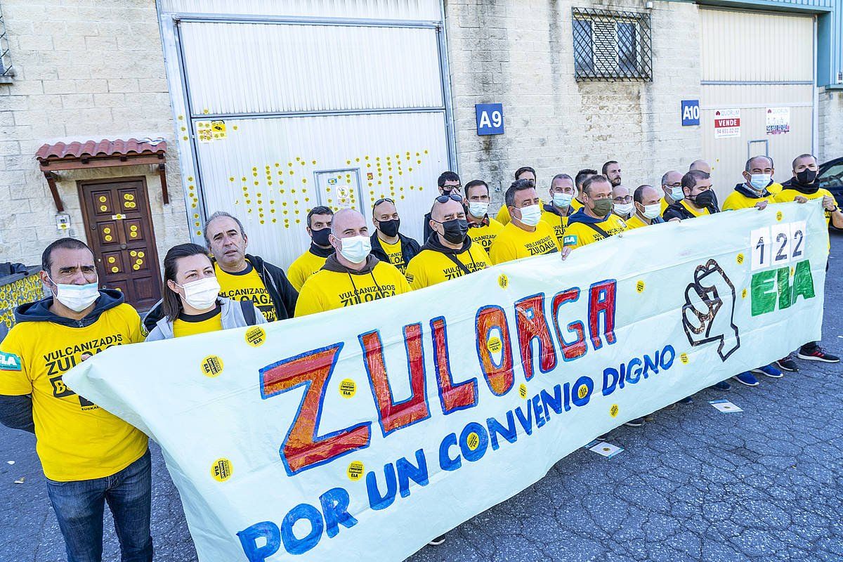 21 hilabetez greba egin zuten Vulcanizados Zuloagak langileak. MARISOL RAMIREZ / FOKU