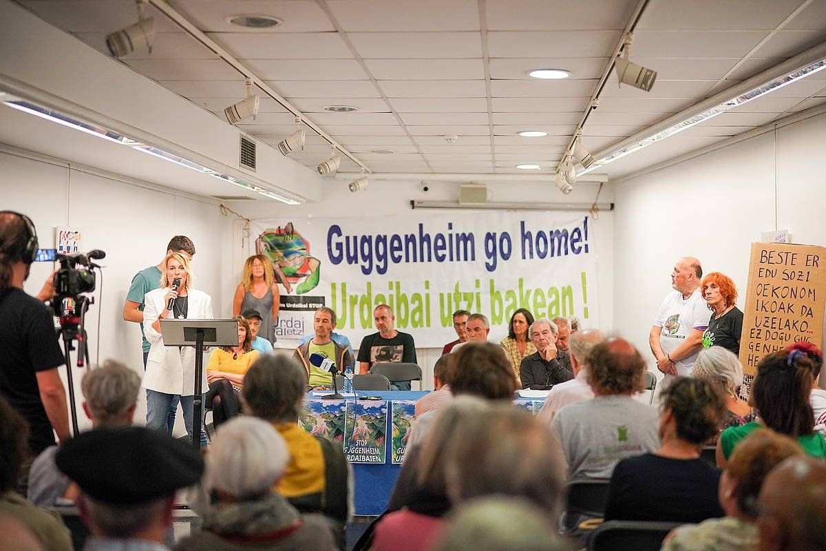 Guggenheim Urdaibai Stop mugimenduaren agerraldia, joan den ekainean, Gernika-Lumon. ENDIKA PORTILLO / FOKU