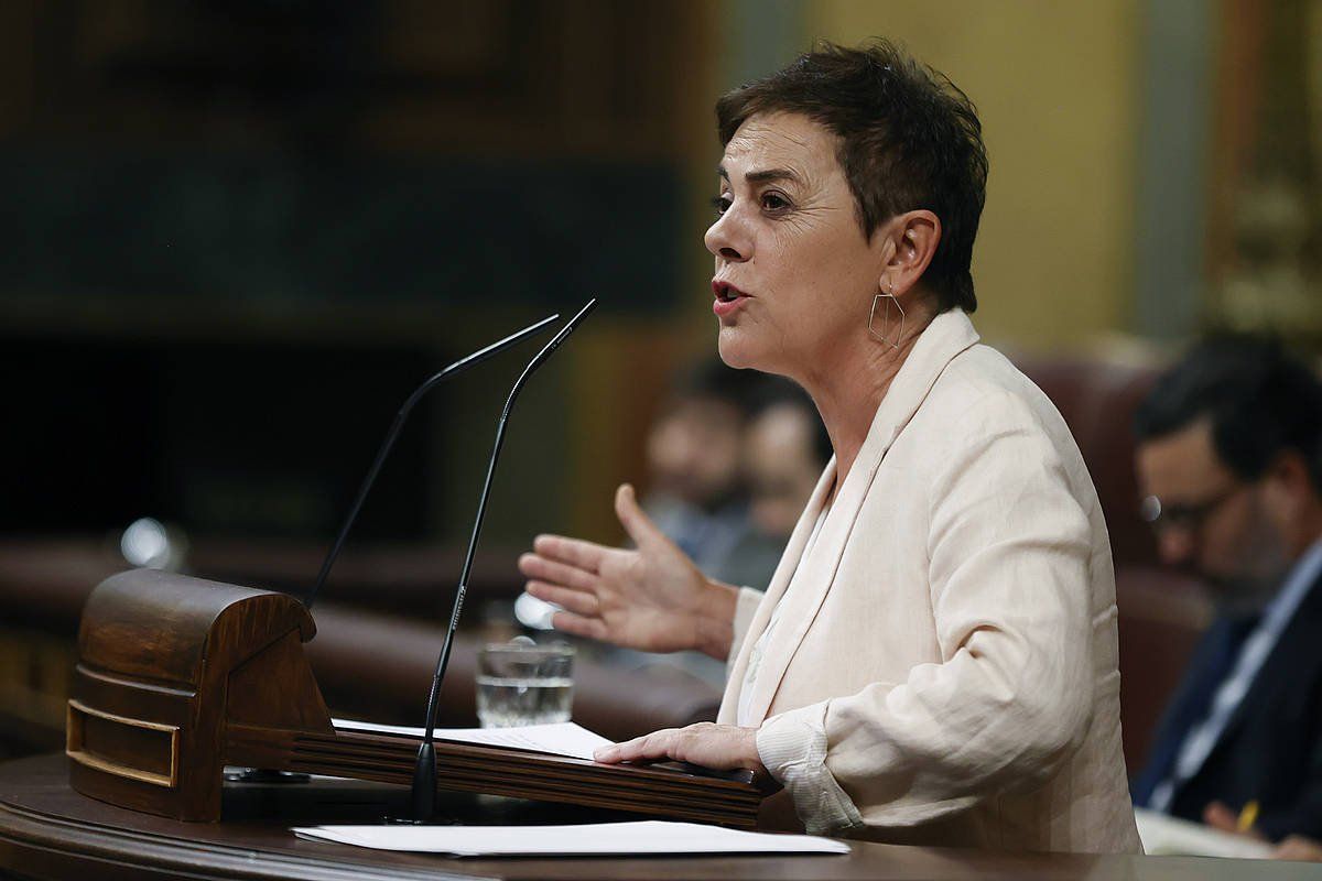 Mertxe Aizpurua Espainiako Diputatuen Kongresuan. JUAN CARLOS HIGALDO / EFE