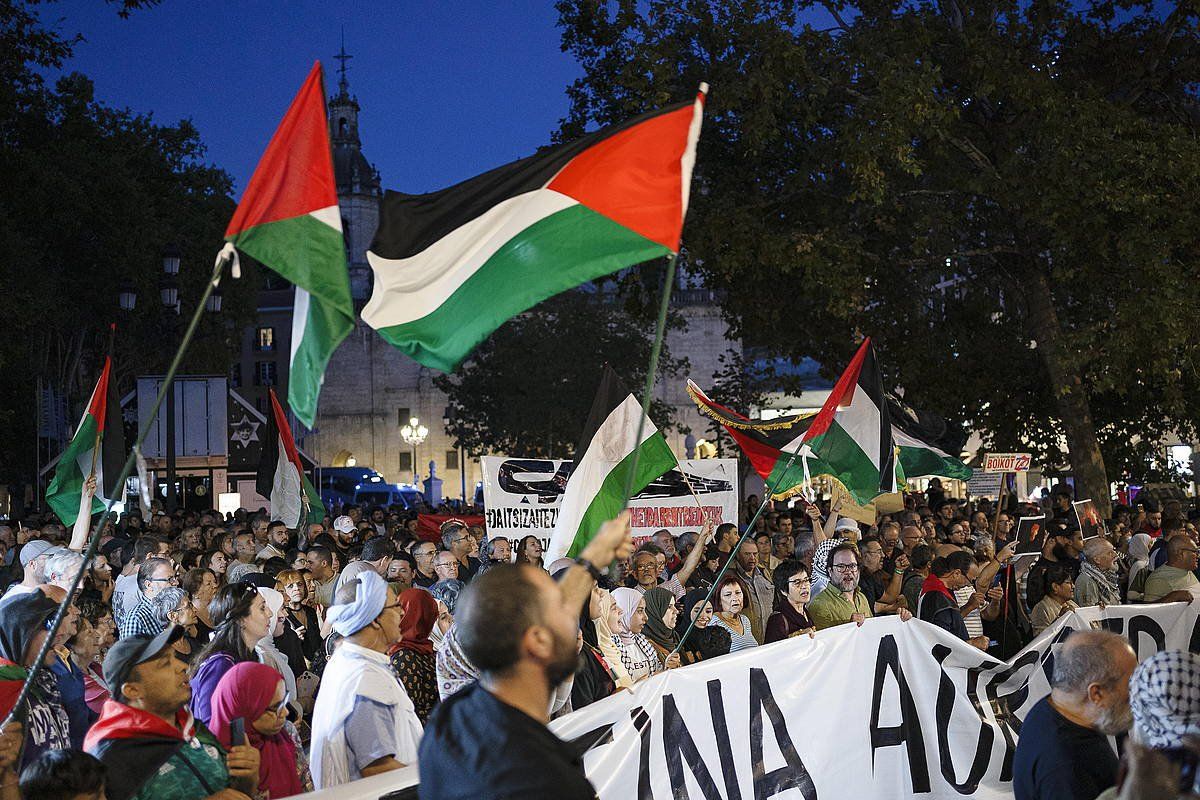 Palestinari elkartasuna agertzeko manifestazioa, Bilbon. ARITZ LOIOLA/ FOKU