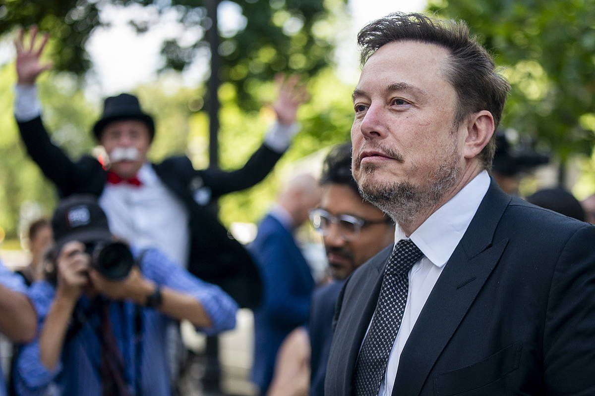 Elon Musk, X sare sozialaren jabea. SHAWN THEW / EFE