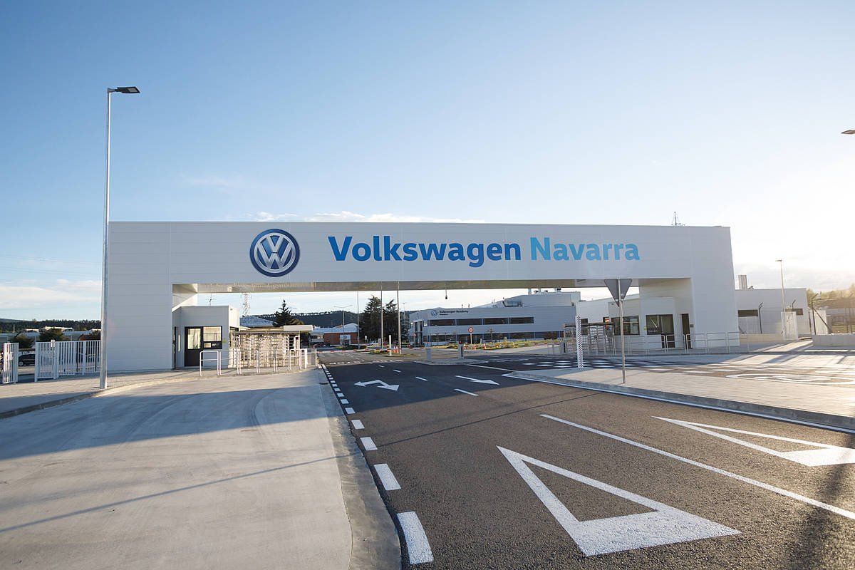 Landabengo fabrikaren ataria. VW NAFARROA
