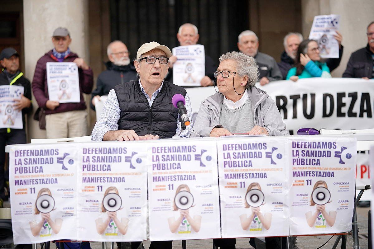 OPA koordinakundearen agerraldia, gaur, Gasteizen. ENDIKA PORTILLO /FOKU OPA koordinakundearen agerraldia, gaur, Gasteizen. ENDIKA PORTILLO /FOKU