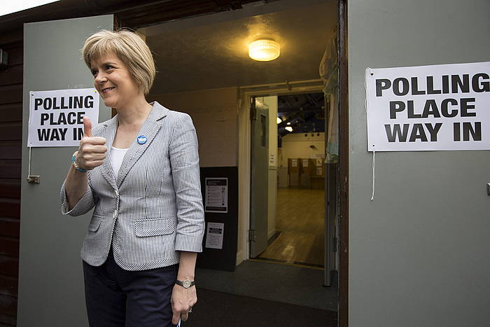 Nicola Sturgeon, erreferendumean botoa eman ondoren. ROBERT PERRY, EFE