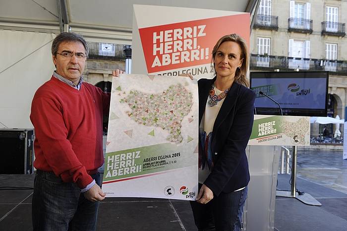 EAJk Bilbon ospatuko du aberri eguna. Gaur aurkeztu dute ospakizun ekitaldia. ARGAZKI PRESS
