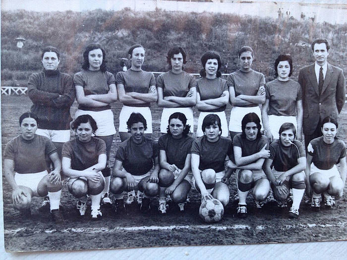 Santurtziko emakume futbolarien taldea, 1969an.