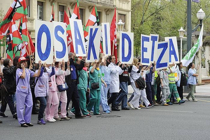 Bilbon egin dute eguerdian manifestazioa. ARGAZKI PRESS
