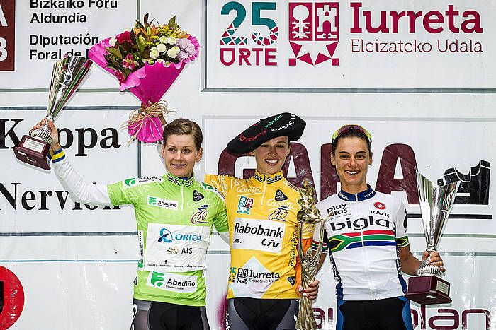 Johansson, Niewiadoma eta Moolman Birako podiumean. ARITZ LOIOLA / ARGAZKI PRESS