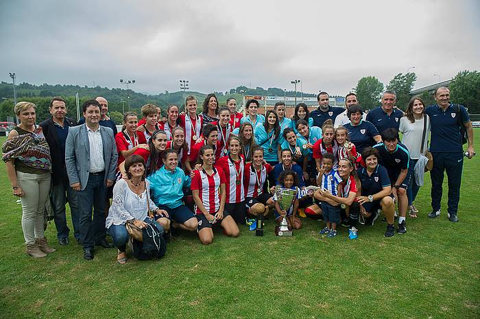 Athleticek laugarrenez irabazi du Euskal Herriko Kopa. JUAN CARLOS RUIZ / ARGAZKI PRESS