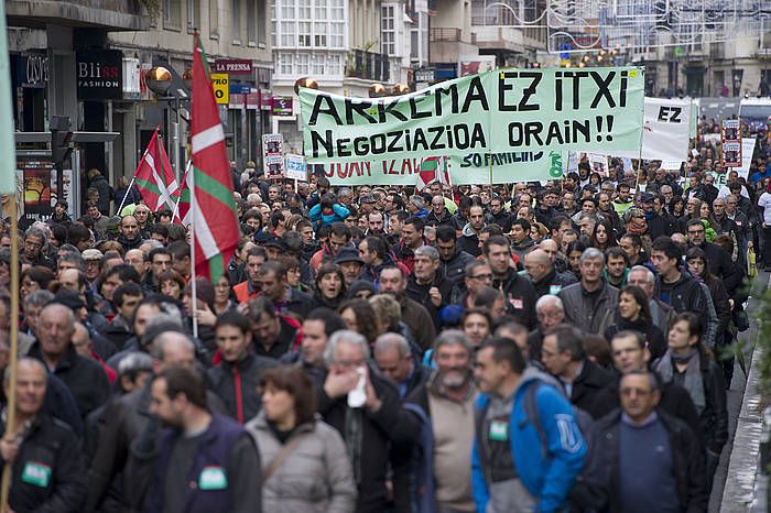 'Benetako politika industriala orain' lelopean 2014an ELAk, LABek eta ESK-k egin zuten manifetazioa, Gasteizen. JUANAN RUIZ, ARGAZKI PRESS