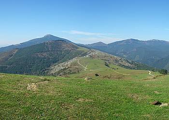Donejakue bidea aitzakia. Donejakue bidea aitzakia.