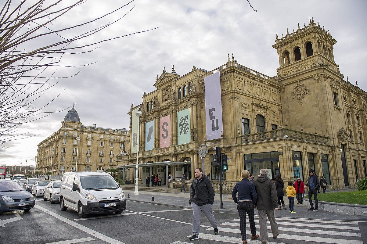 San Sebastian egunez hasiko dira Donostianhiriburutzaren ekitaldiak. JUAN CARLOS RUIZ / ARP.