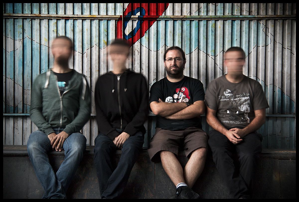 Iban Morales (bateria), Ekain Zubizarreta (baxua), Arkaitz Bian (ahotsa) eta Beñat Unzueta (gitarra) taldekideak. ANGER.