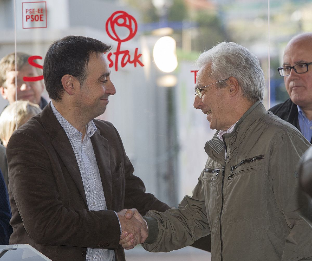 Bizkaiko PSEren idazkari nagusi Torresek aurkeztu du Totorika. M.RAMIREZ / ARP.