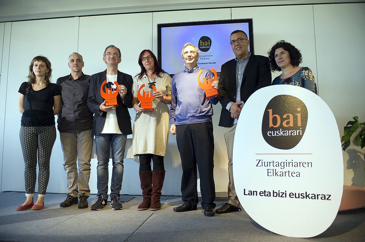 Bai Euskarari sariak banatu zituzten atzo. JUAN CARLOS RUIZ/ARGAZKI PRESS. Bai Euskarari sariak banatu zituzten atzo. JUAN CARLOS RUIZ/ARGAZKI PRESS.