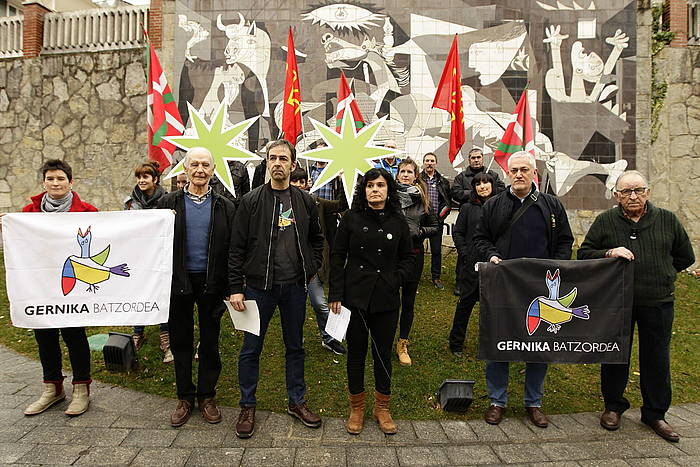 Gernika Batzordearen eta Independentistak Sarearen agerraldia. ARITZ LOIOLA / ARGAZKI PRESS