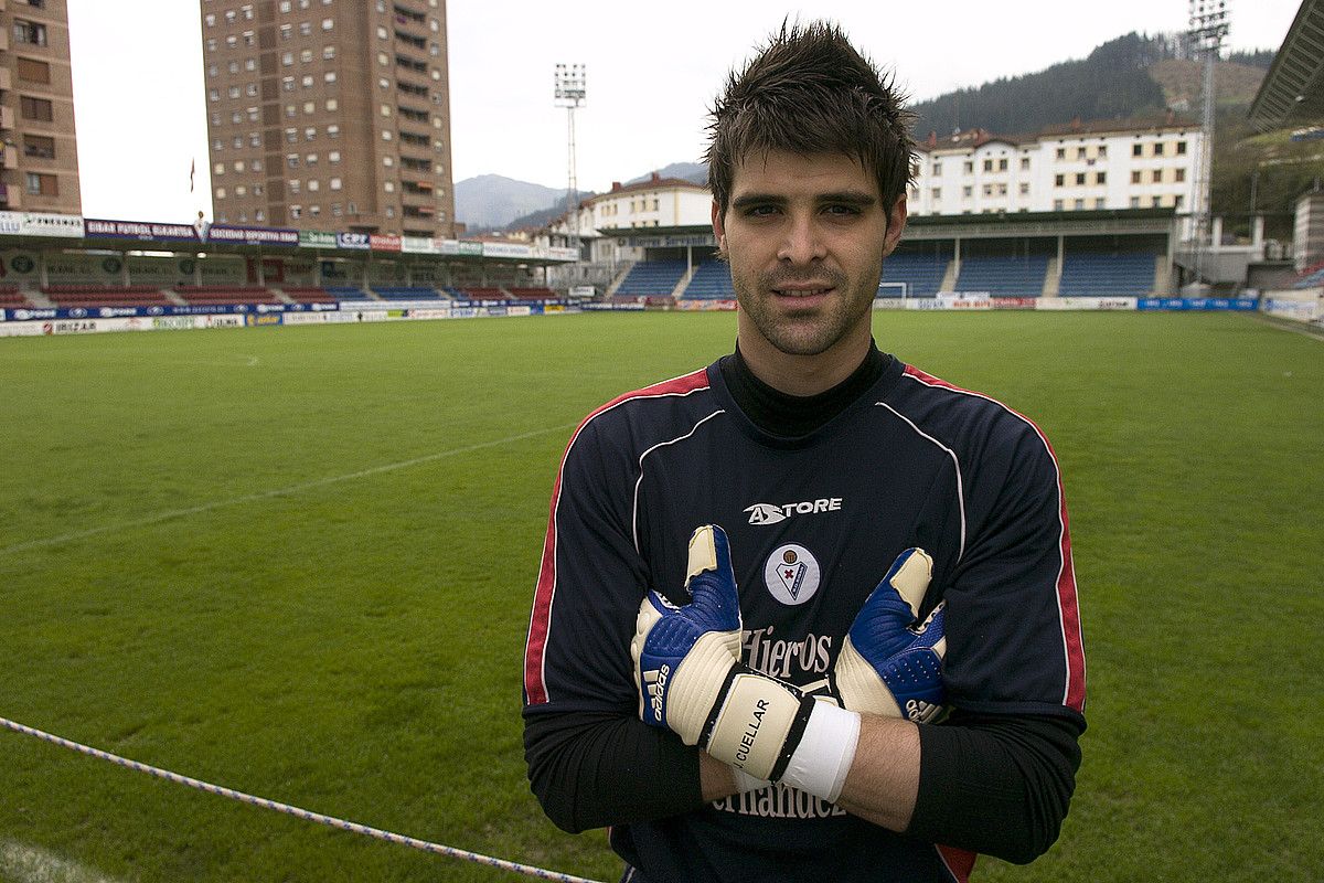 Ivan Cuellar, 2007-08ko denboraldiko argazki batean. Bihar Ipuruara itzuliko da, Sportingekin. G. GARAIALDE / ARGAZKI PRESS.