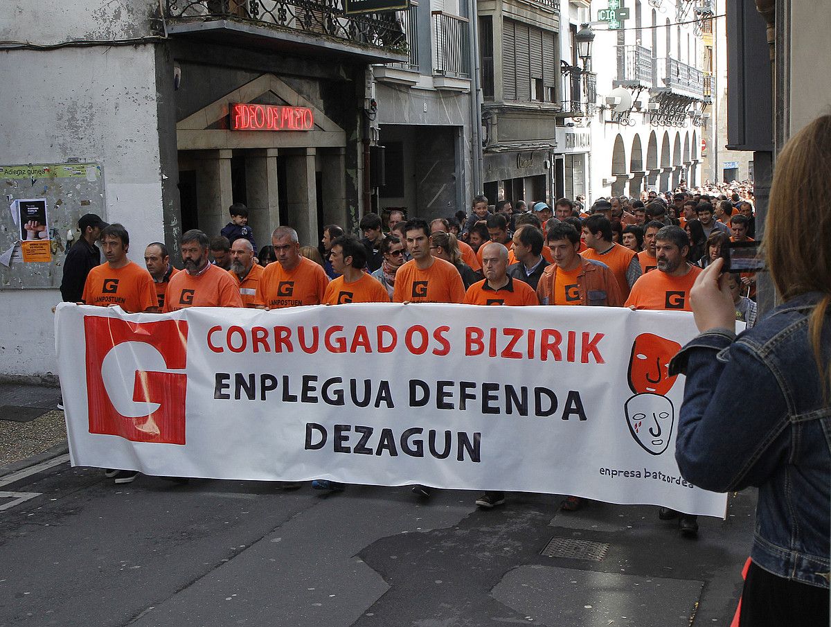 Corrugadoseko langileak. G. A. / ARP.