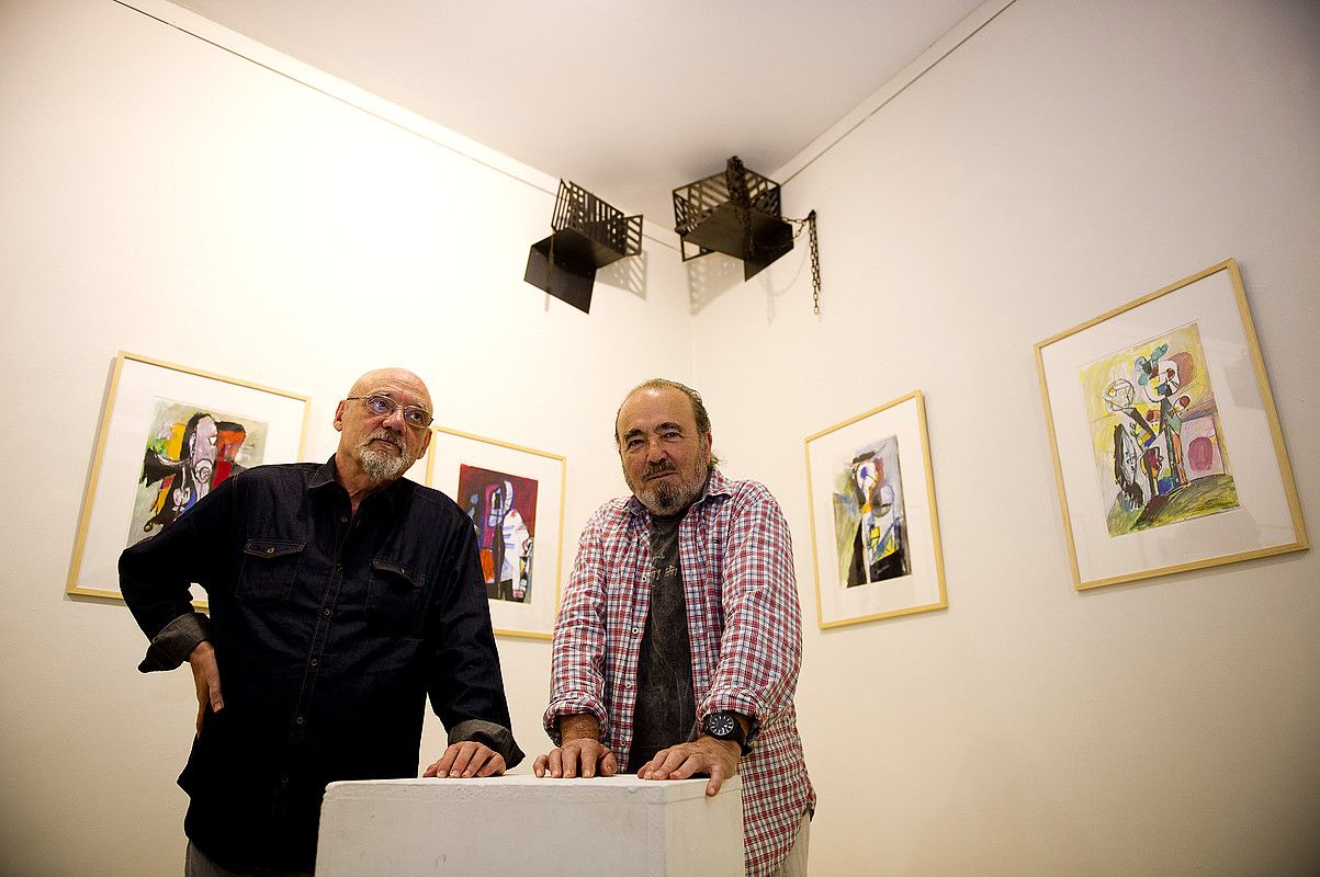 Pablo Donezar eta Jose Luis Zumeta, Ekain galeriako beren erakusketan. JUAN CARLOS RUIZ / ARGAZKI PRESS. Pablo Donezar eta Jose Luis Zumeta, Ekain galeriako beren erakusketan. JUAN CARLOS RUIZ / ARGAZKI PRESS.