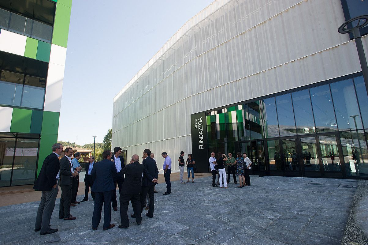 Orona fundazioaren eraikina, inaugurazio ekitaldia hasi aurretik. ANDONI CANELLADA / ARGAZKI PRESS.