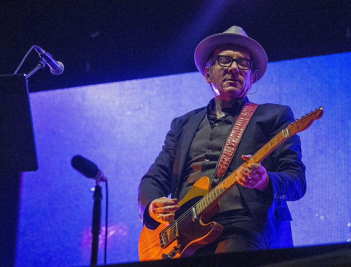 Elvis Costello, herenegun Agertoki Berdean. GORKA RUBIO / ARGAZKI PRESS.