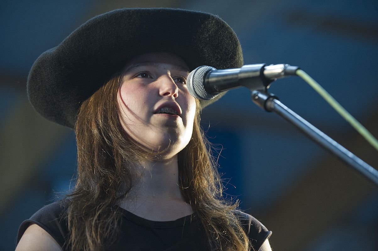 Gemma Urteaga, txapela jantzita, finala irabazi eta gero. JON URBE / ARP. Gemma Urteaga, txapela jantzita, finala irabazi eta gero. JON URBE / ARP.