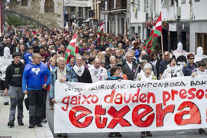 Ibon Iparragirreren aldeko manifestazio bat Ondarroan. MARISOL RAMIREZ / ARGAZKI PRESS