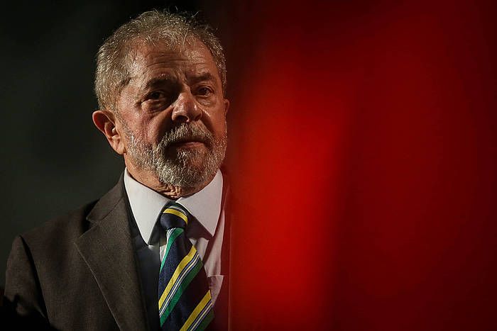 Luiz Inacio da Silva presidente ohia, atxiboko irudi batean. FERNANDO BIZERRA JR, EFE