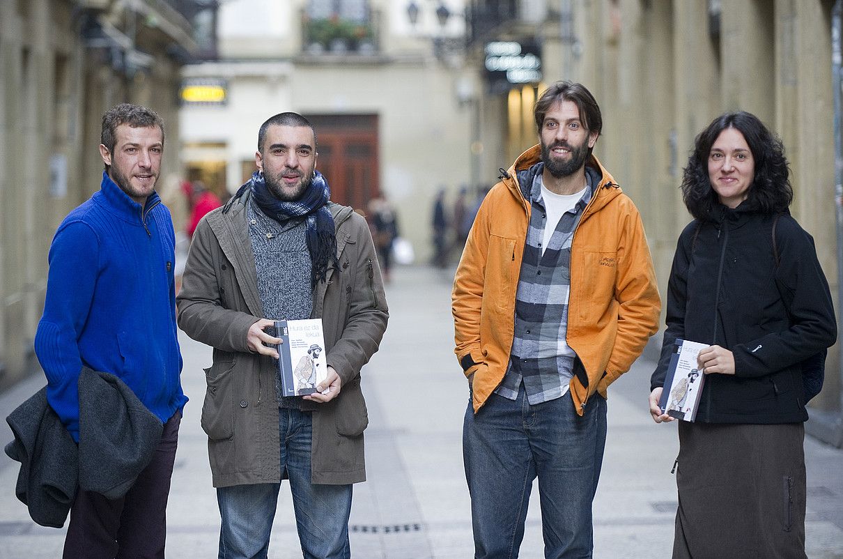 Asier Sarasola, Oier Guillan, Iñigo Ortega eta Idoia Beratarbide. ANDONI CANELLADA / ARGAZKI PRESS.