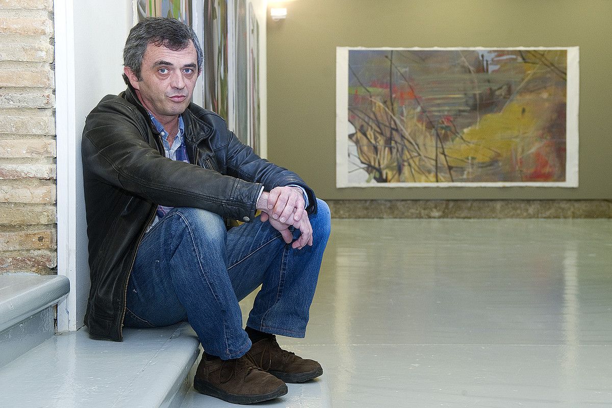 Alfonso Askunze artistaren 56 margolan bildu dituzte erakusketan. IÑIGO URIZ / ARGAZKI PRESS. Alfonso Askunze artistaren 56 margolan bildu dituzte erakusketan. IÑIGO URIZ / ARGAZKI PRESS.