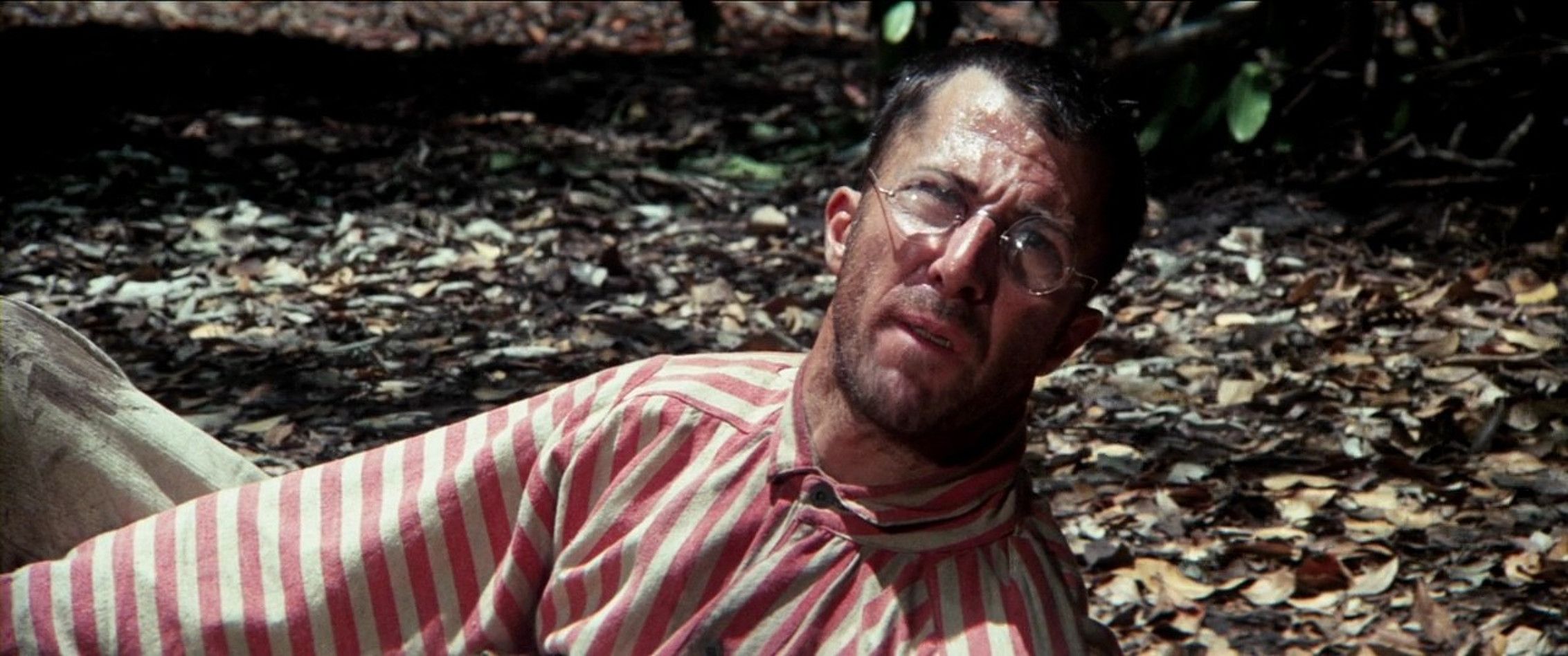 Dustin Hoffman Luis Dega pertsonaiaren rolean, Papillon filmean. IMGUR. Dustin Hoffman Luis Dega pertsonaiaren rolean, Papillon filmean. IMGUR.
