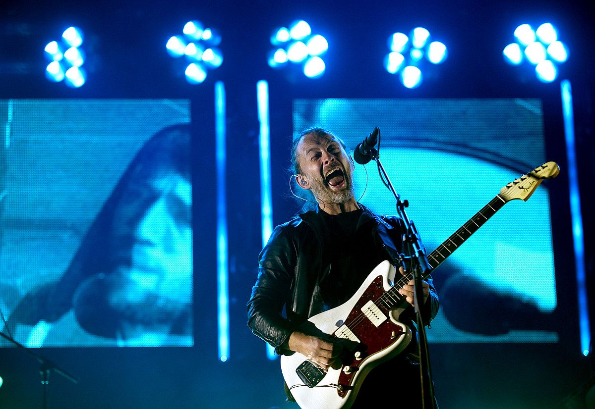 Thom Yorke Radioheadeko abeslaria, herenegun Bibon emandako kontzertuan. MARISOL RAMIREZ / ARGAZKI PRESS. Thom Yorke Radioheadeko abeslaria, herenegun Bibon emandako kontzertuan. MARISOL RAMIREZ / ARGAZKI PRESS.
