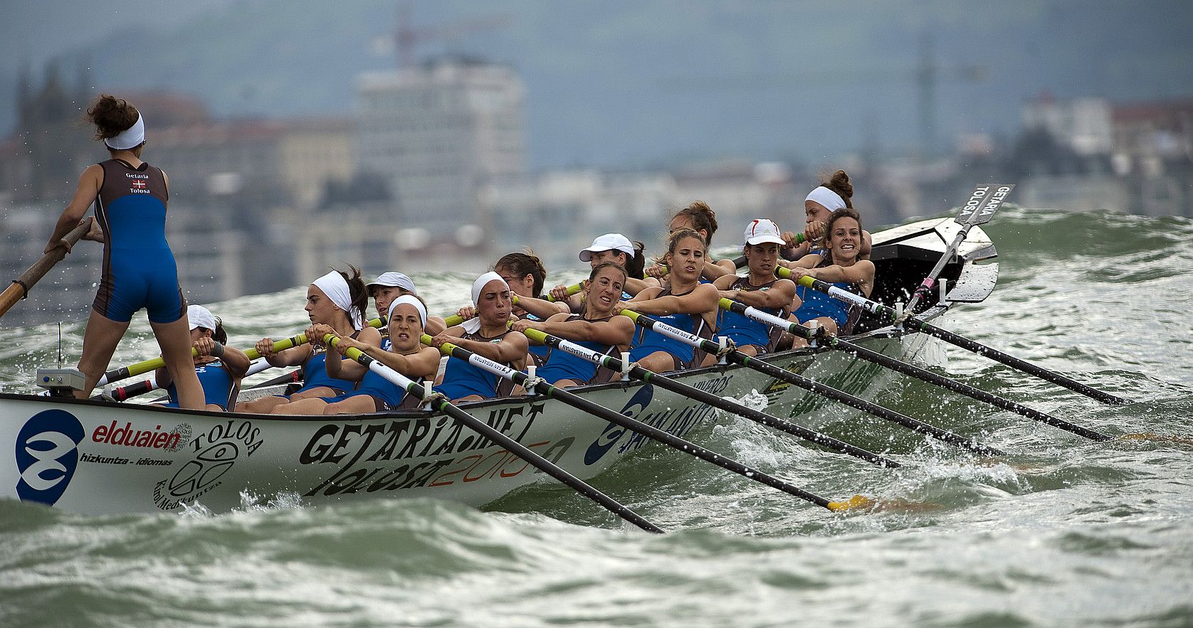 Getaria-Tolosako trainerua, joan den urteko irailean, Kontxako Banderako lehen jardunaldian; bera sailkatuta dago jada Euskotren ligarako. JUAN CARLOS RUIZ / ARGAZKI PRESS.