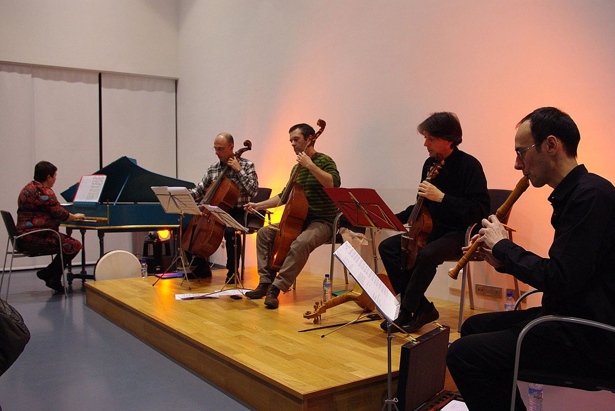 Danserie Ensemblek Nafarroako erresuma XVI. mendean, musika eta literatura eskainiko du. DANSERIE ENSEMBLE. Danserie Ensemblek Nafarroako erresuma XVI. mendean, musika eta literatura eskainiko du. DANSERIE ENSEMBLE.