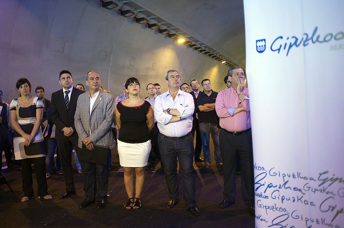 Bidearen inaugurazio ekitaldia, atzo. JUAN CARLOS RUIZ / ARP. Bidearen inaugurazio ekitaldia, atzo. JUAN CARLOS RUIZ / ARP.