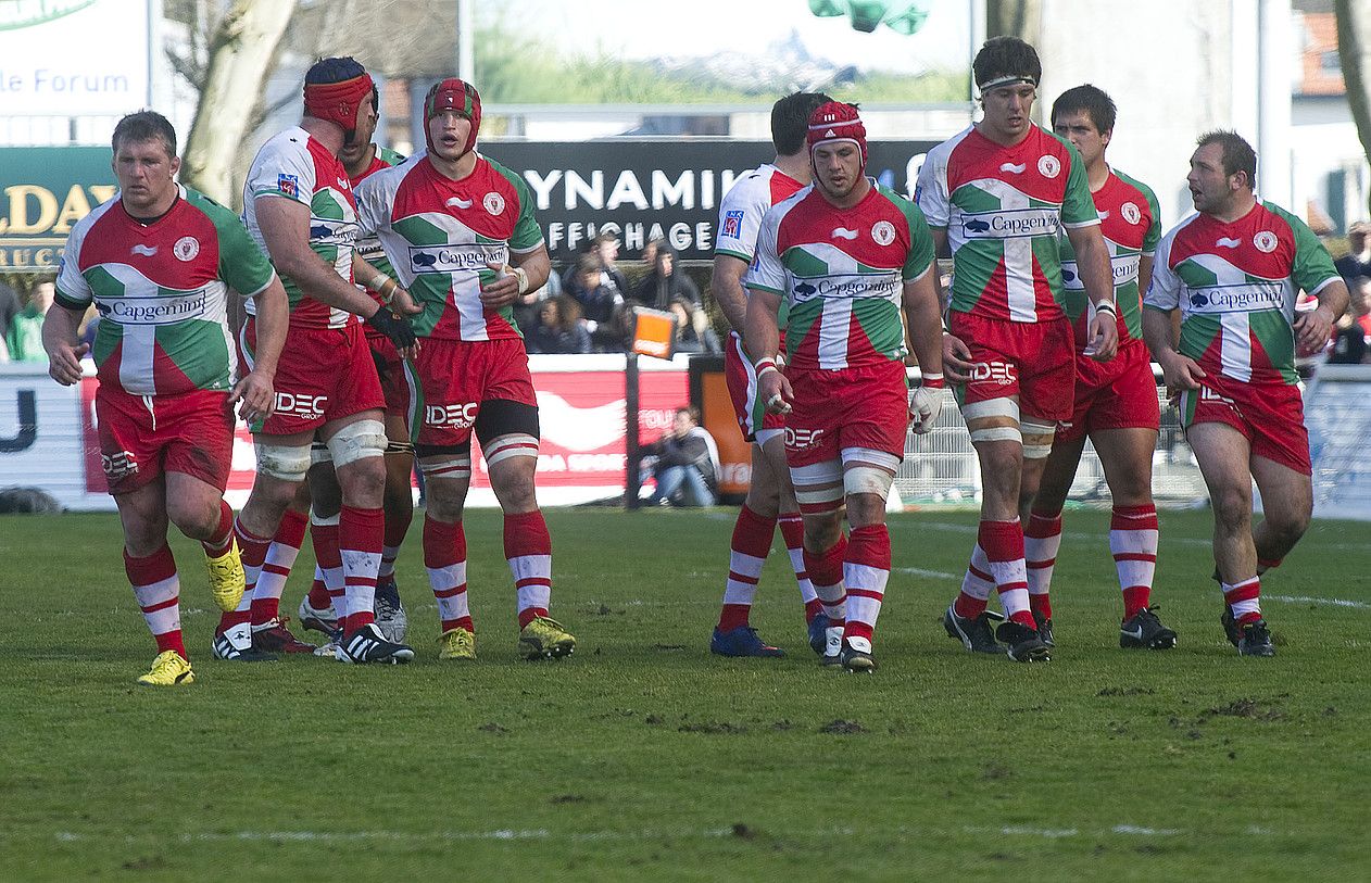 Miarritzeko jokalariak, Top14an Briveren aurka jokatutako partidan. ANDONI CANELLADA / ARGAZKI PRESS. Miarritzeko jokalariak, Top14an Briveren aurka jokatutako partidan. ANDONI CANELLADA / ARGAZKI PRESS.