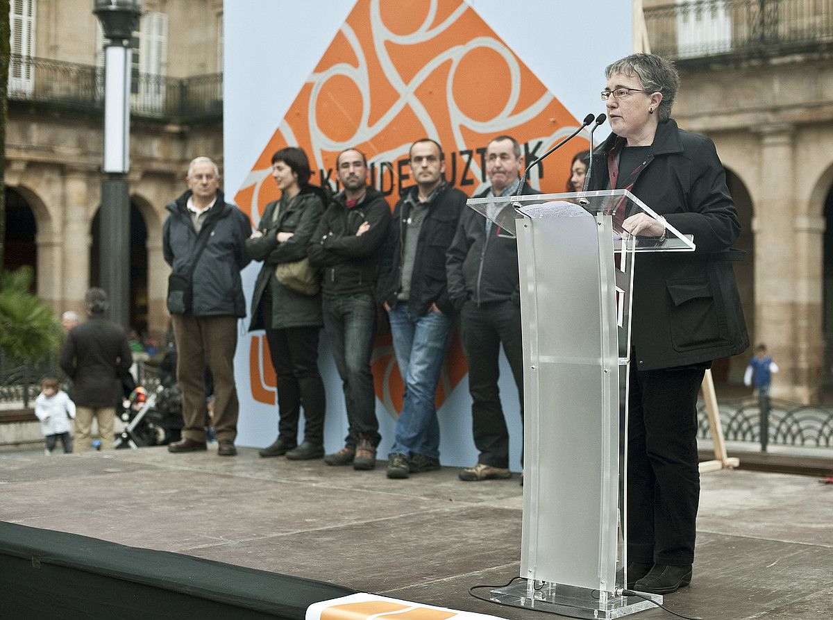 D3M eta Askatasunaren auziko auzipetuen ekitaldia, Bilbon. JON HERNAEZ / ARGAZKI PRESS. D3M eta Askatasunaren auziko auzipetuen ekitaldia, Bilbon. JON HERNAEZ / ARGAZKI PRESS.