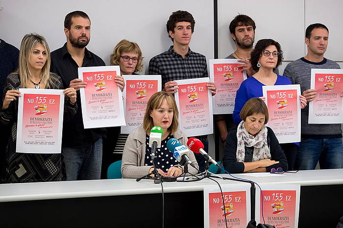 Iruñean igandean egingo duten elkarretaratzea aurkezteko agerraldia. IñIGO URIZ (AGAZKI PRESS)