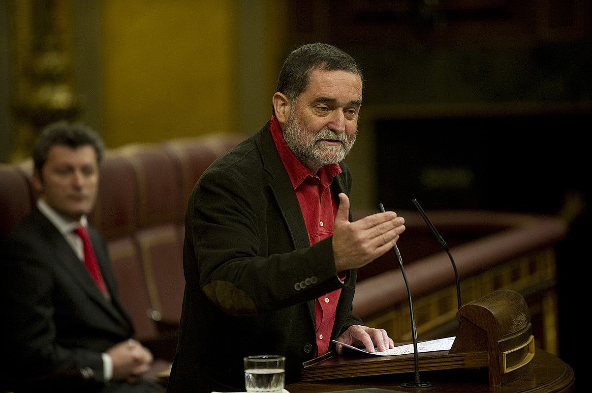 Iñaki Antiguedad, atzo, Espainiako Kongresuan hitz egiten. RAUL BOGAJO / ARP. Iñaki Antiguedad, atzo, Espainiako Kongresuan hitz egiten. RAUL BOGAJO / ARP.
