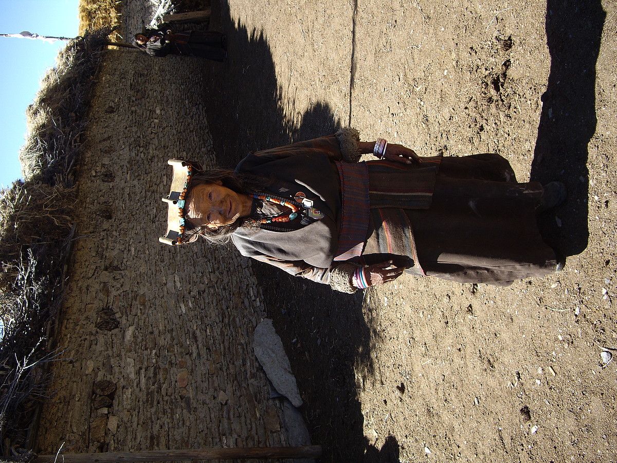 Himalayako Dolpo eskualdeko bizitza muturrekoaren berri emango du Marron-ek Elgoibarren eta Hernanin. JOXE RAMON AGIRRE 'MARRON'. Himalayako Dolpo eskualdeko bizitza muturrekoaren berri emango du Marron-ek Elgoibarren eta Hernanin. JOXE RAMON AGIRRE 'MARRON'.