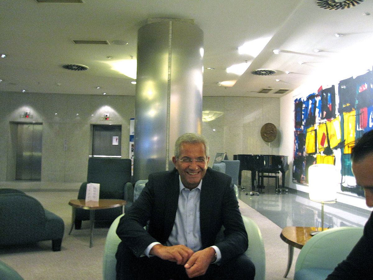 HARALD NEUBER.