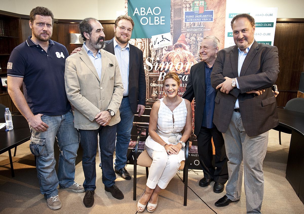 Verdiren Simon Boccanegra emango duten abeslariak. JON HERNAEZ / ARP. Verdiren Simon Boccanegra emango duten abeslariak. JON HERNAEZ / ARP.