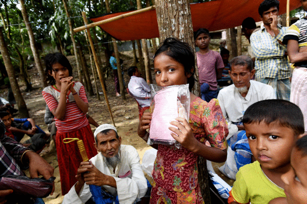 Rohingya errefuxiatuak, Bangladesheko gune batean. TRACEY NEARMY / EFE
